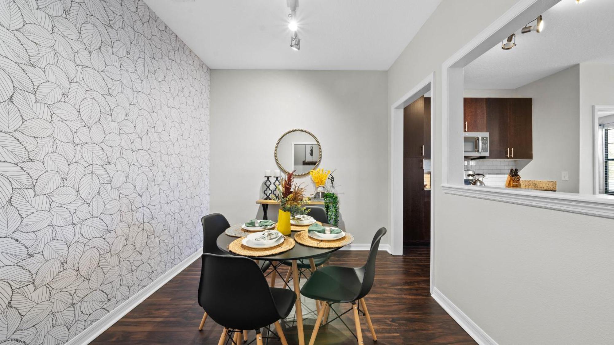 Cozy 2Br2Ba Gem-Near Airport Apartment Tampa Bagian luar foto